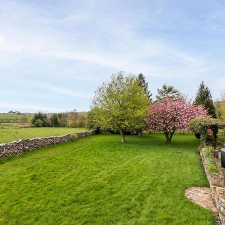 Central Malham Wellbeing Escape With Hot Tub Sleeps 8 外观 照片