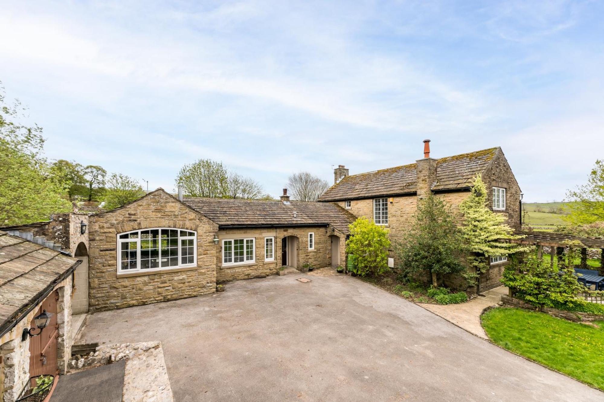 Central Malham Wellbeing Escape With Hot Tub Sleeps 8 外观 照片