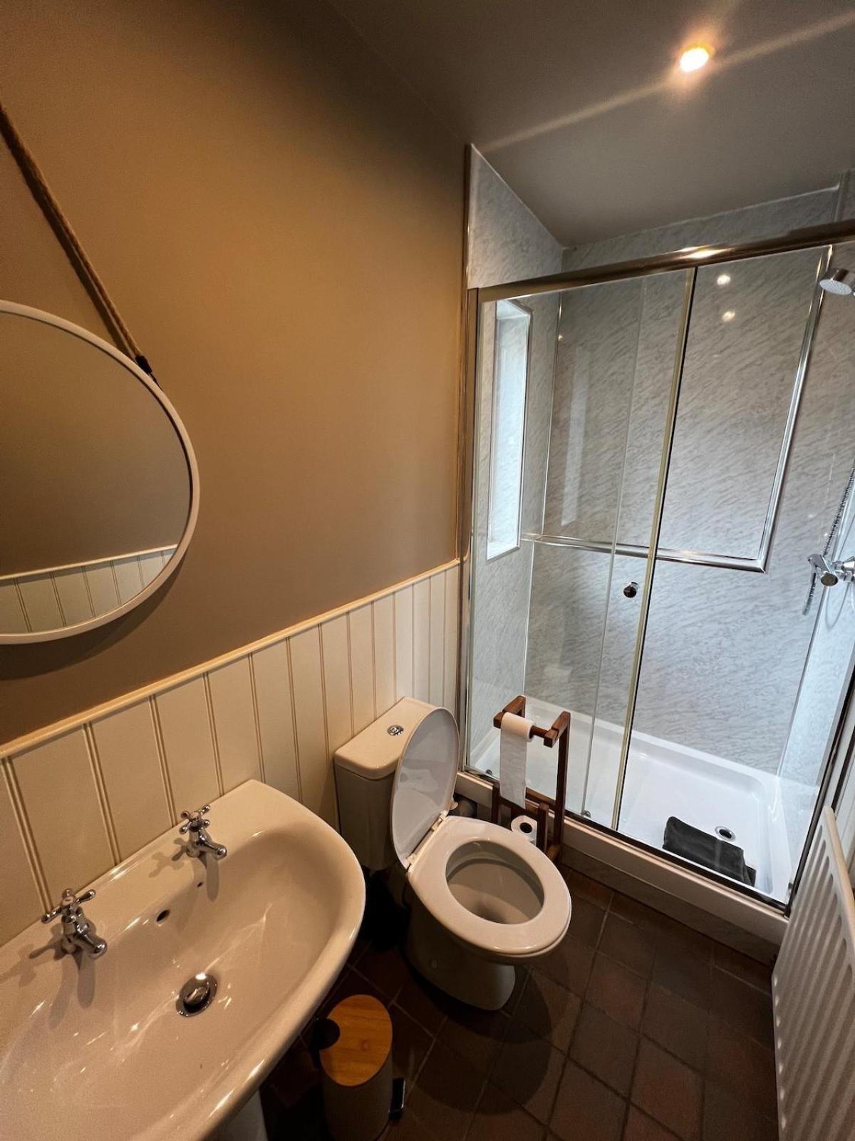 Central Malham Wellbeing Escape With Hot Tub Sleeps 8 外观 照片