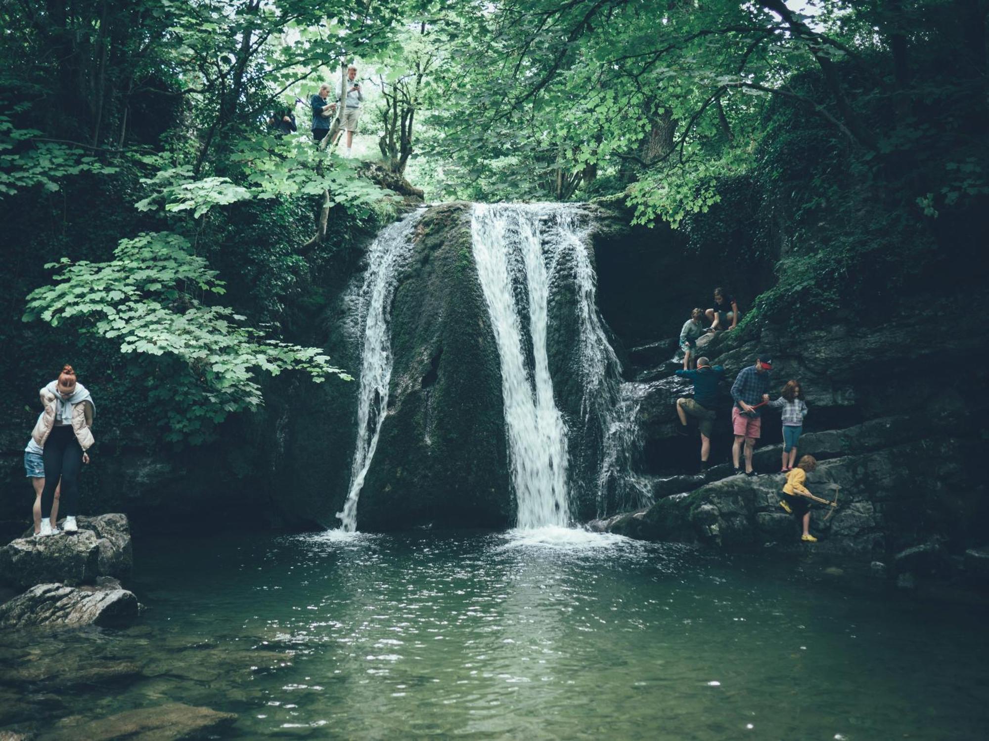 Central Malham Wellbeing Escape With Hot Tub Sleeps 8 外观 照片